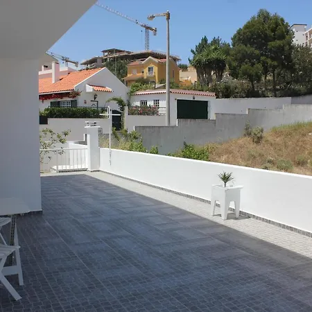 Vivenda Godinho * 纳扎雷