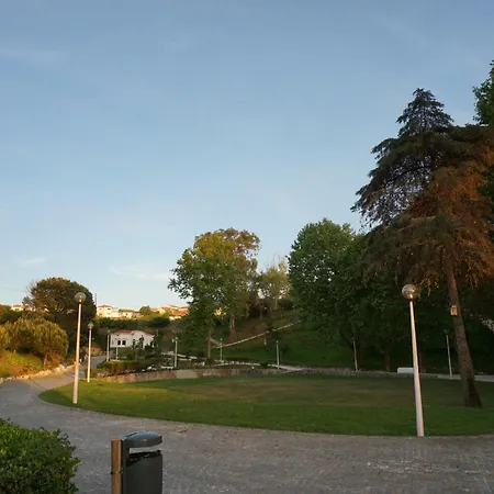 Vivenda Godinho * 纳扎雷