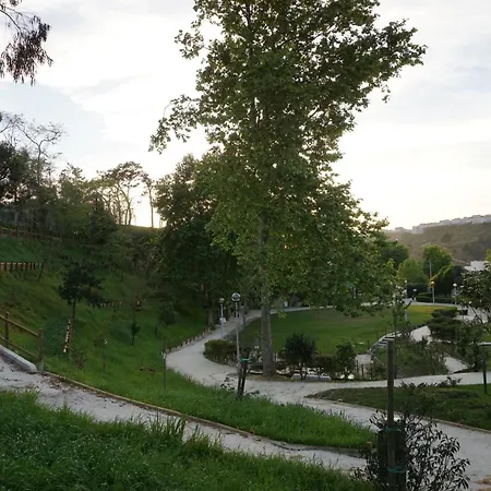 Vivenda Godinho * 纳扎雷