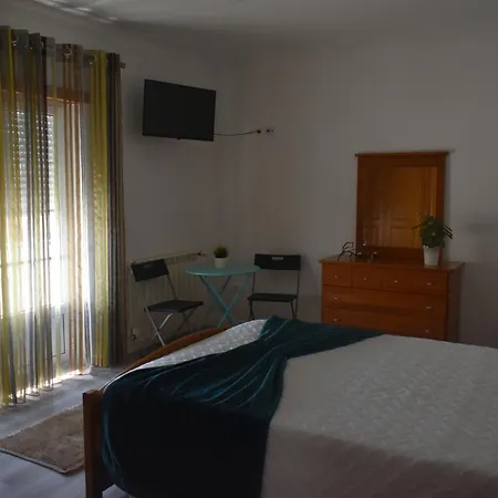 民宿 Vivenda Godinho *