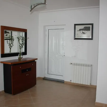 Quarto em Acomodações Particulares Vivenda Godinho *