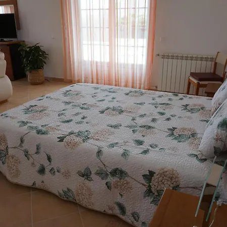 Quarto em Acomodações Particulares Vivenda Godinho